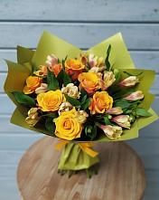 Букет цветов из:  Альстромерии и Розы #REPLACE_PRED# Усть-Бузулукской