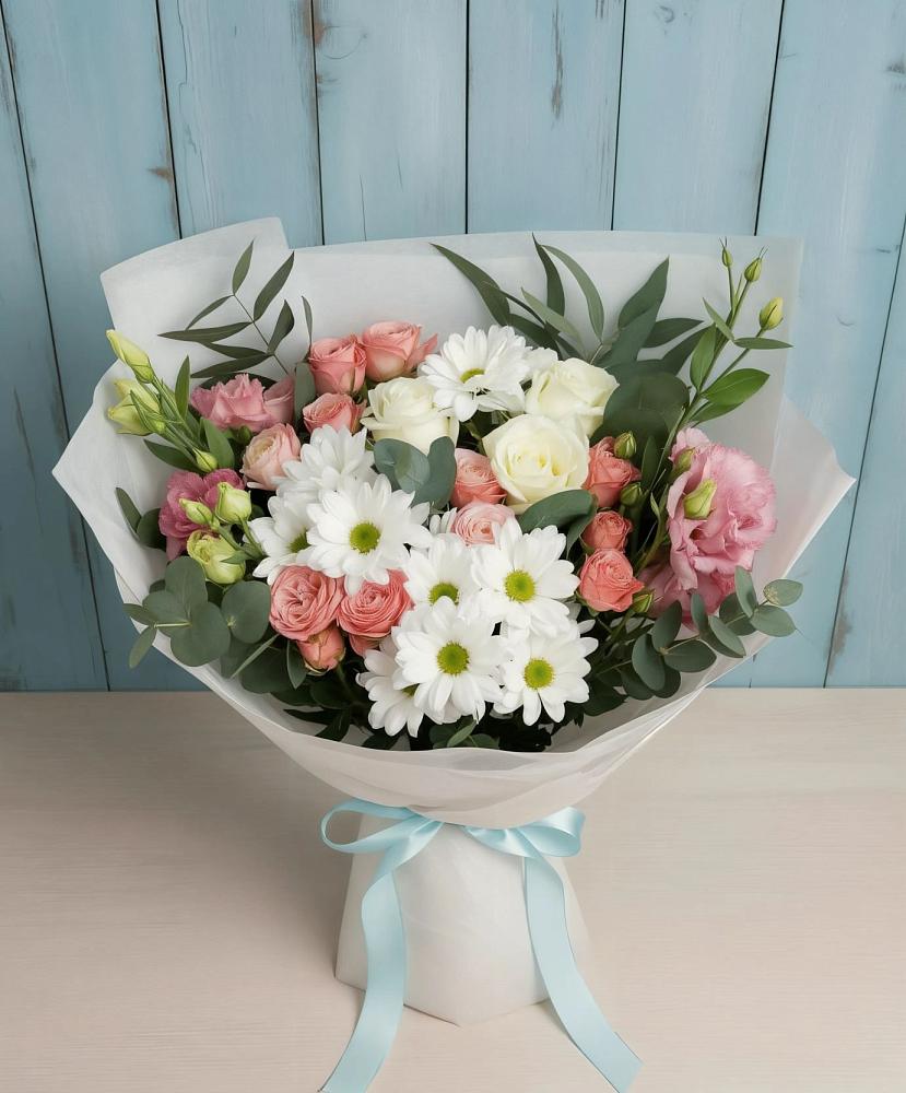 Букет цветов из: Розы, Лизиантусы и Хризантемы в Усть-Бузулукской