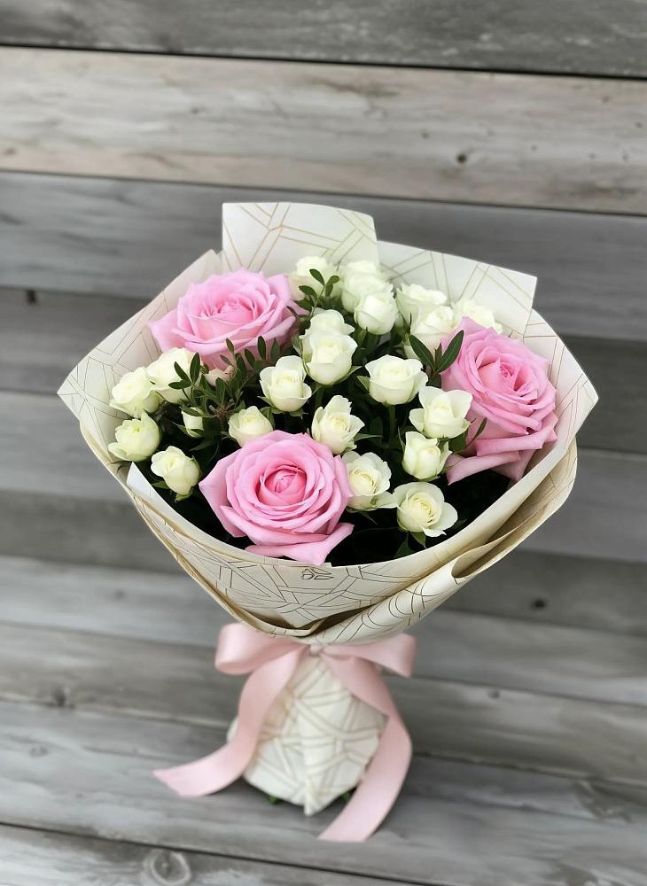 Букет цветов из: Розы в Усть-Бузулукской