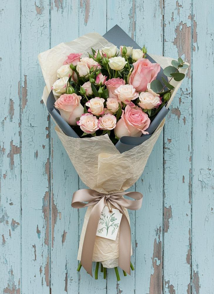 Букет цветов из: Розы в Усть-Бузулукской