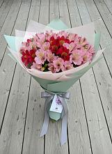 Букет цветов из:  Альстромерии #REPLACE_PRED# Усть-Бузулукской