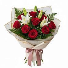 Букет цветов из:  Лилии и Розы в Усть-Бузулукской