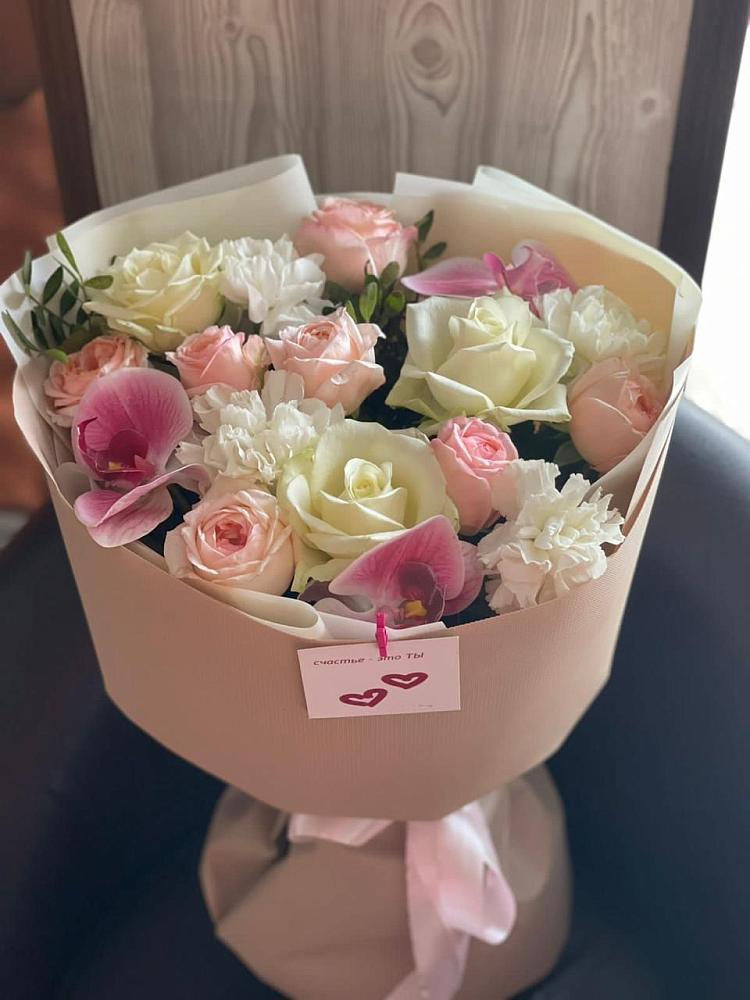 Букет цветов из: Орхидеи, Розы и Гвоздики в Усть-Бузулукской