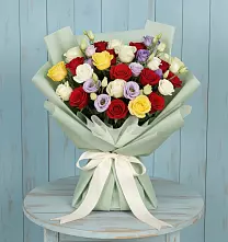 Букет цветов из:  Розы в Усть-Бузулукской