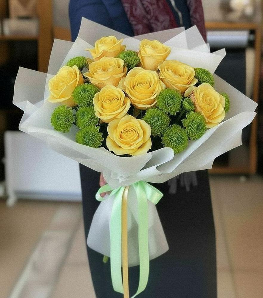 Букет цветов из: Хризантемы и Розы в Усть-Бузулукской