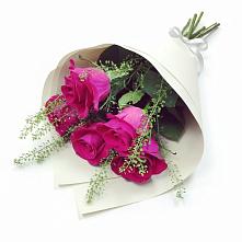 Букет цветов из:  Розы #REPLACE_PRED# Усть-Бузулукской