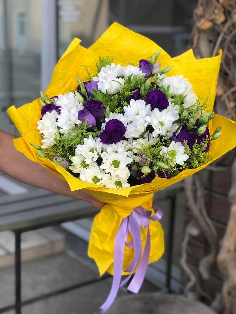 Букет цветов из: Ирисы, Хризантемы и Ромашки в Усть-Бузулукской