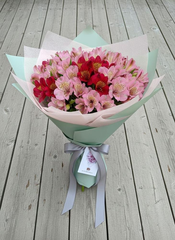 Букет цветов из: Альстромерии в Усть-Бузулукской