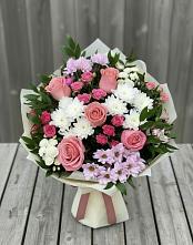 Букет цветов из:  Альстромерии, Гвоздики, Розы и Хризантемы в Усть-Бузулукской