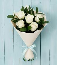 Букет цветов из:  Розы в Усть-Бузулукской